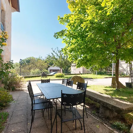 Holiday home Saint Caprais