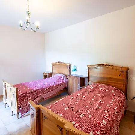 Saint Caprais Holiday home *